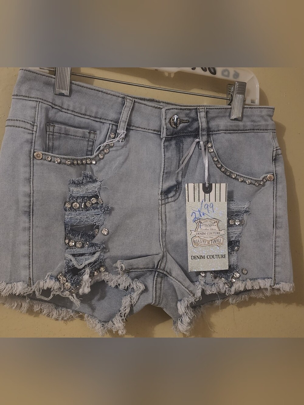 Light Wash Denim Shortd
